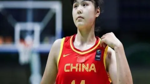 “俄乌三年战事波及全球，多方势力竞逐未来态势扑朔迷离”